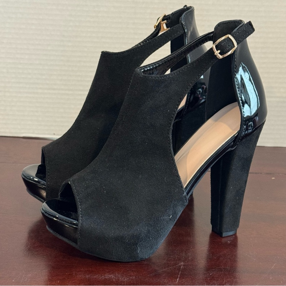 Elegant Black Women's Peep-Toe Heels